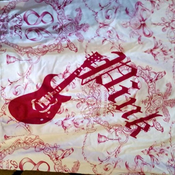 💞VS PINK RARE NWOT LAUNDRY BAG💞 - Picture 4 of 8